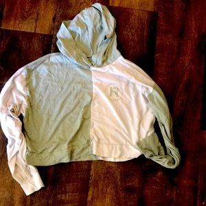 Long sleeve Hollister crop top